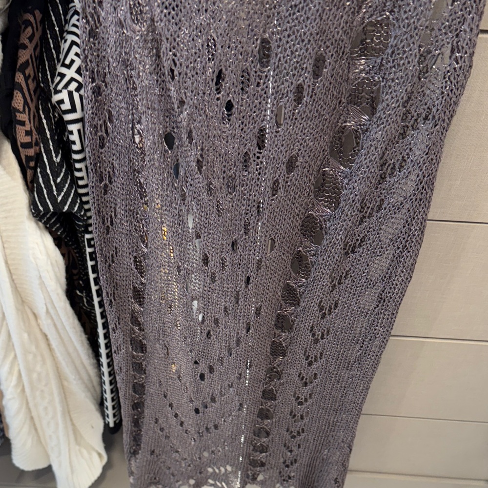 Stylish Gray Knit Dress - Picture 4 of 4